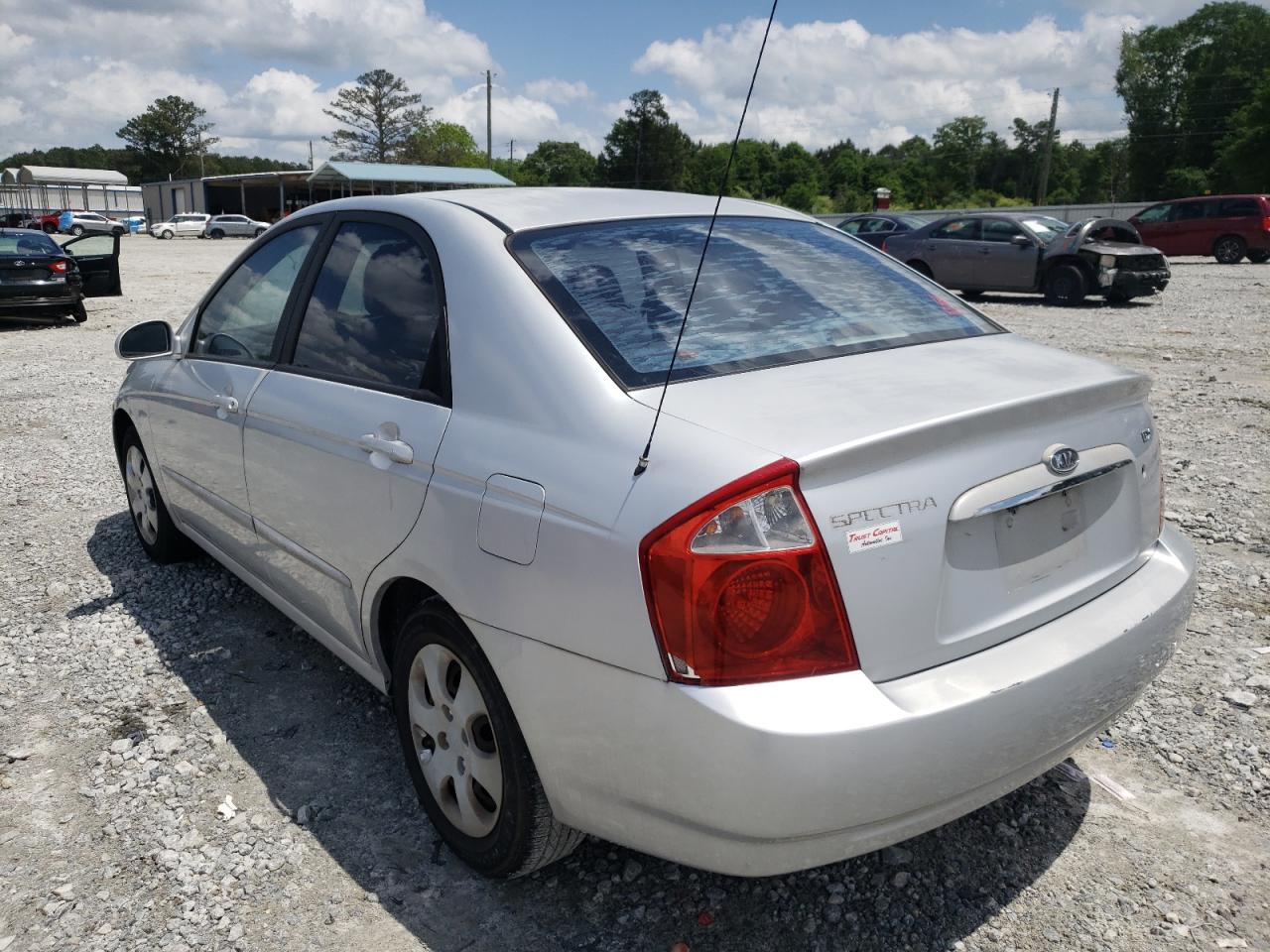 Photo 3 from auction – 2005 KIA SPECTRA with VIN KNAFE121955156908