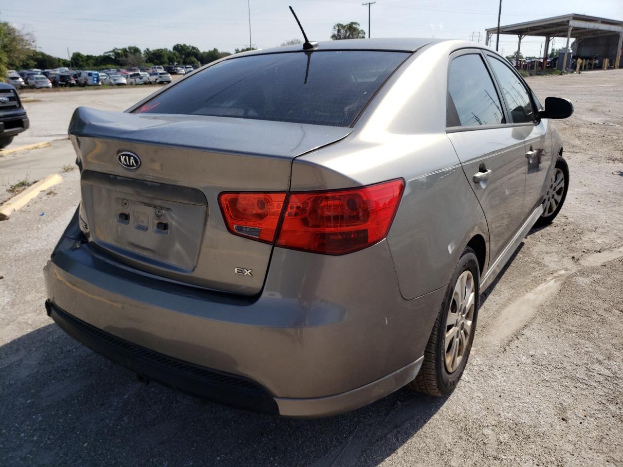 Photo 17 from auction – 2012 KIA FORTE EX with VIN KNAFU4A2XC5577774