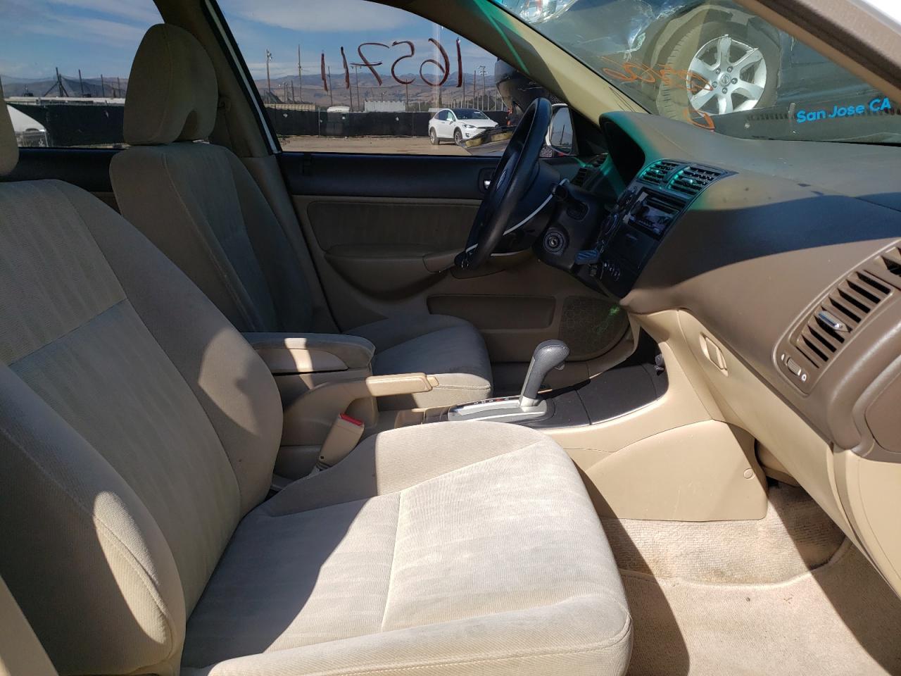 Photo 5 from auction – 2003 HONDA CIVIC EX with VIN 2HGES26733H543019