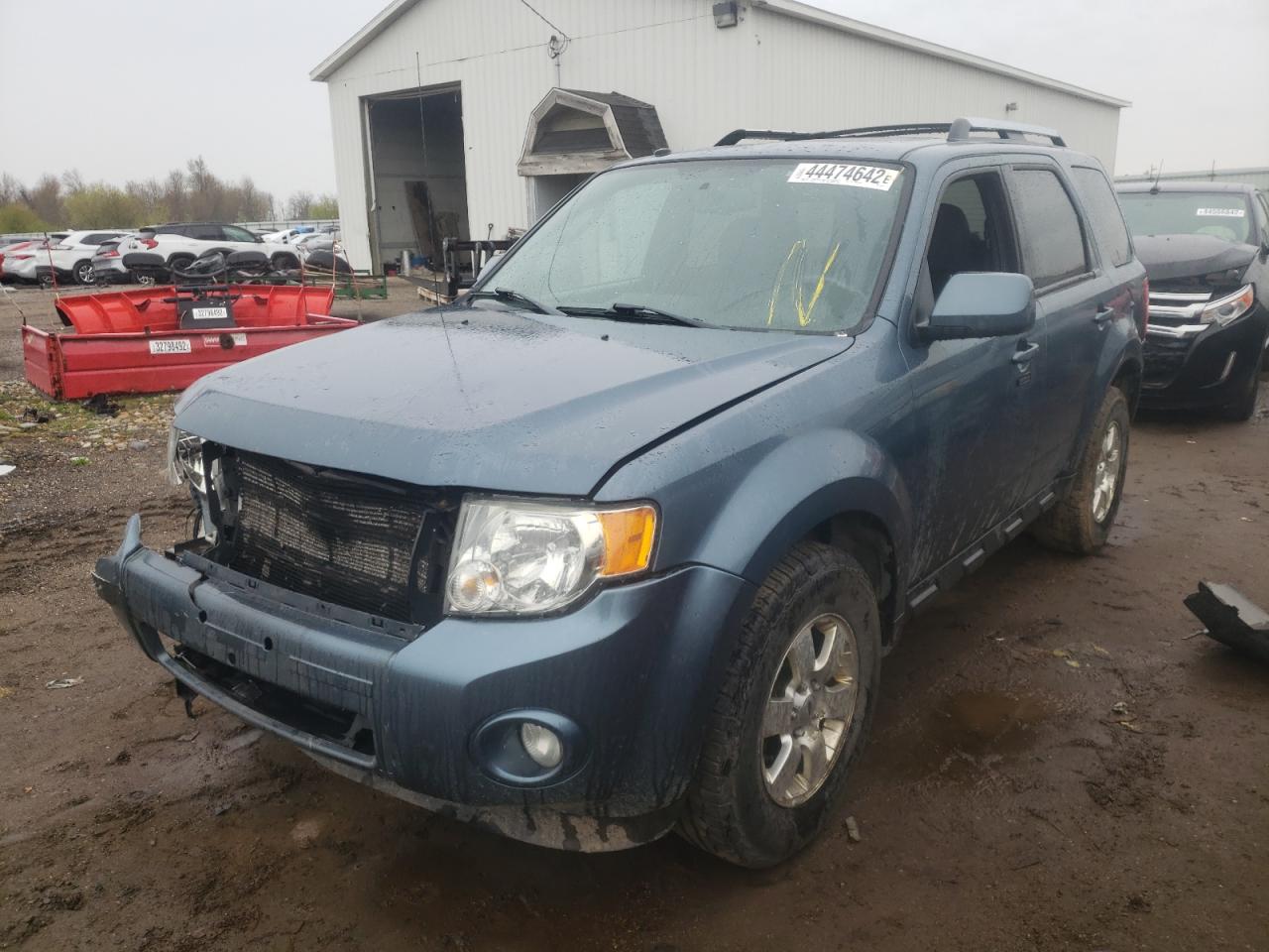 Photo 2 from auction – 2011 FORD ESCAPE LIM with VIN 1FMCU9EG2BKC50337
