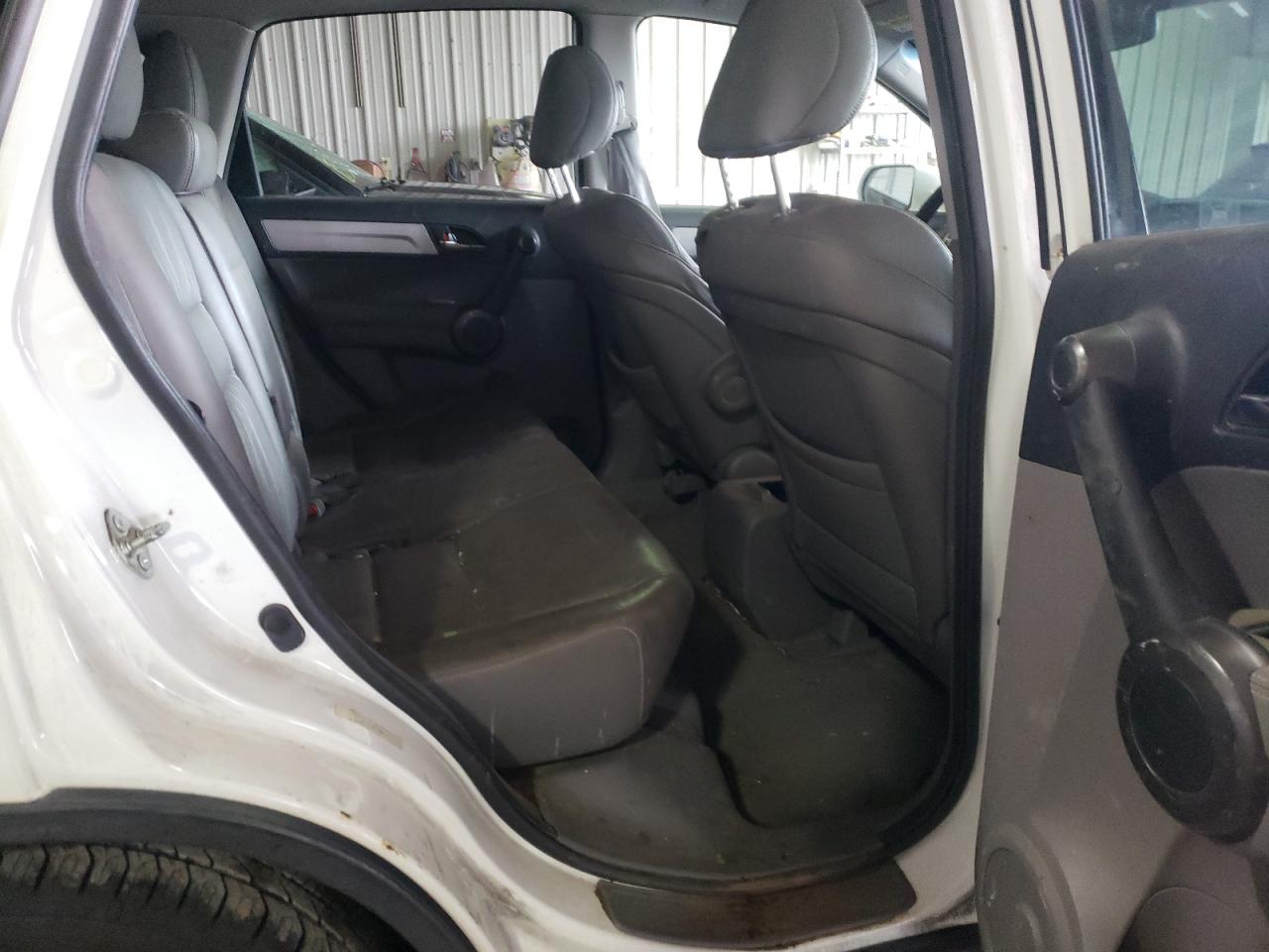 Photo 6 from auction – 2011 HONDA CR-V EXL with VIN JHLRE4H78BC033396