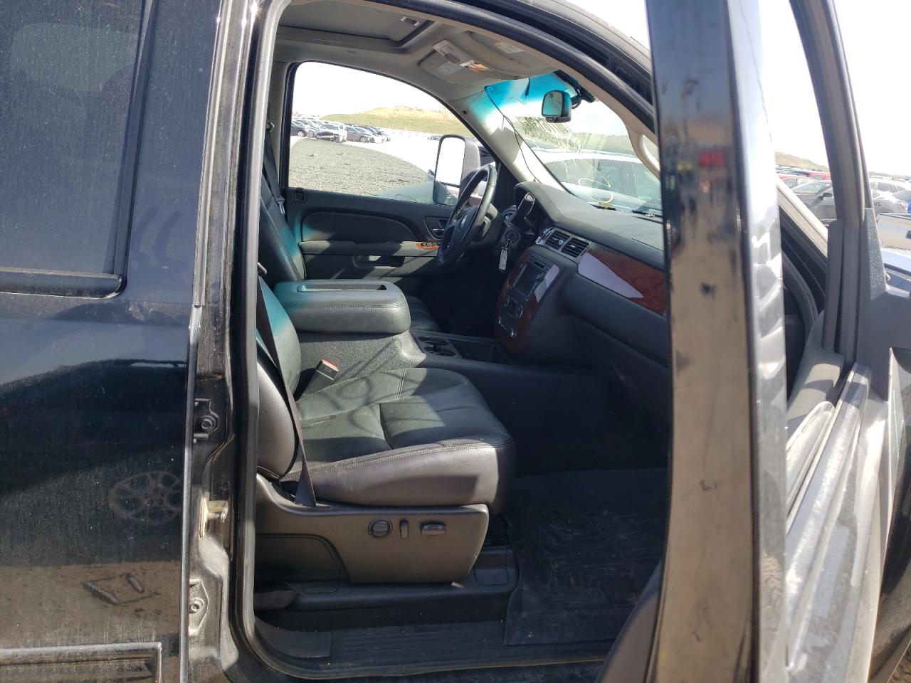 Photo 5 from auction – 2010 CHEVROLET SILVERADO with VIN 1GC4KYB65AF111427