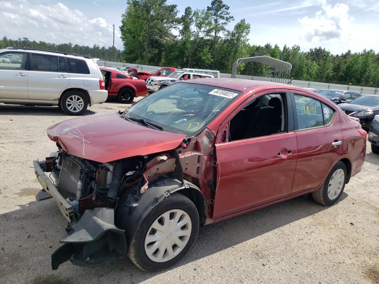 Фото 2 с аукциона – 2017 NISSAN VERSA S с VIN 3N1CN7AP1HL868092