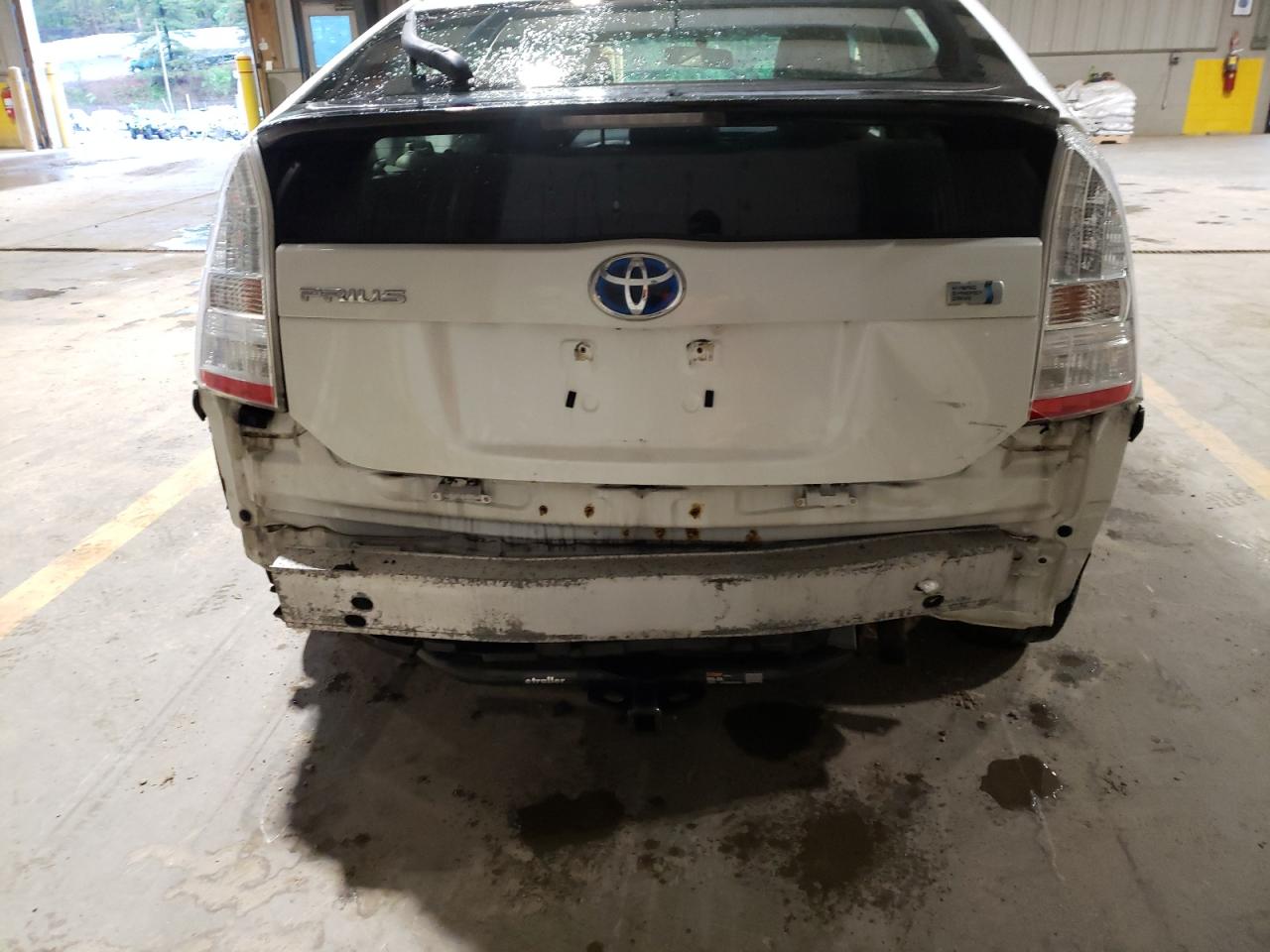 Photo 9 from auction – 2010 TOYOTA PRIUS with VIN JTDKN3DUXA0106501