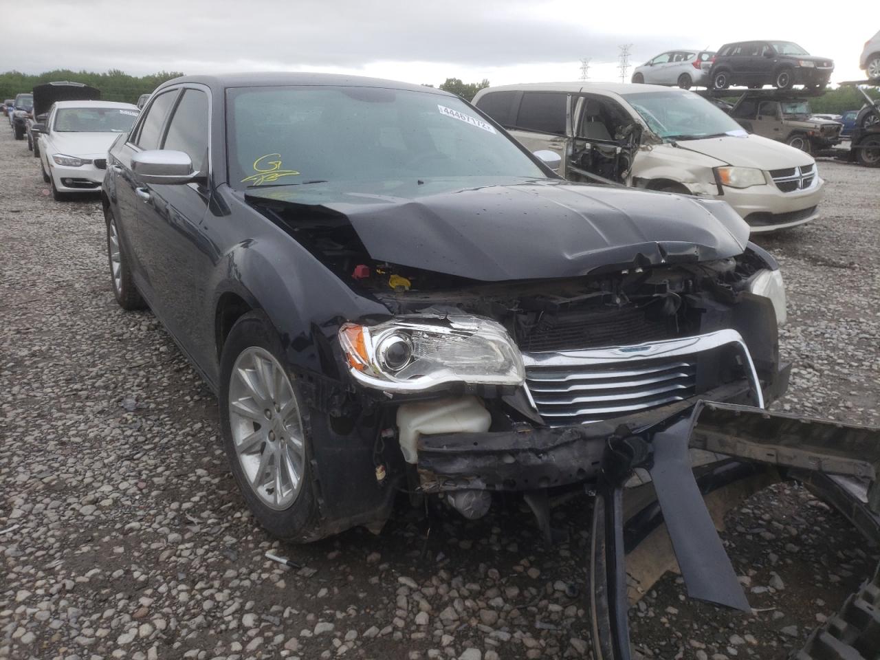 Фото 9 с аукциона – 2013 CHRYSLER 300C с VIN 2C3CCAET1DH650619