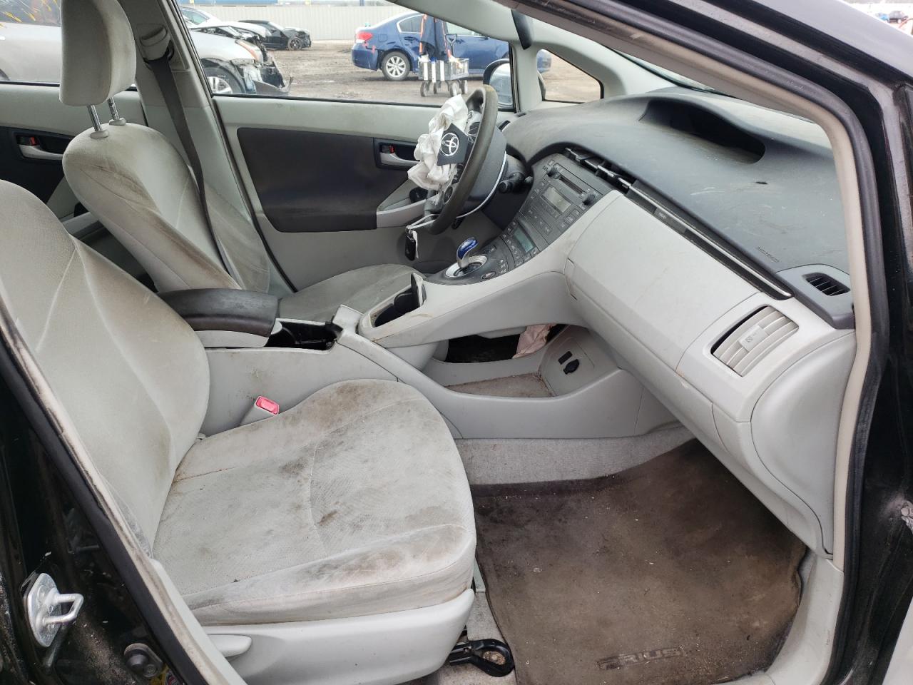Photo 5 from auction – 2010 TOYOTA PRIUS with VIN JTDKN3DU1A0009042
