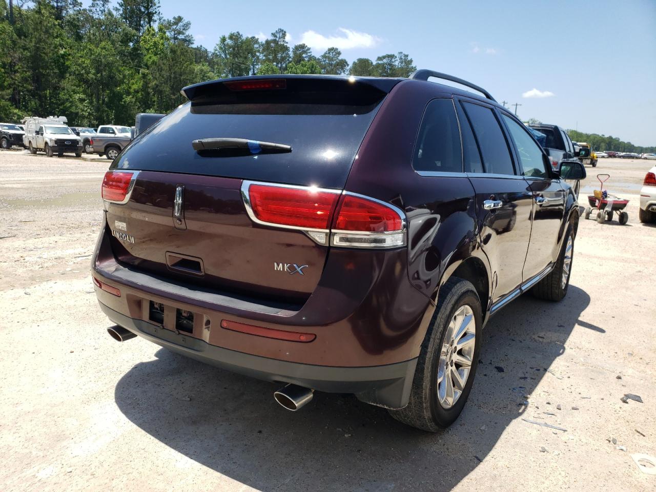 Photo 4 from auction – 2011 LINCOLN MKX with VIN 2LMDJ6JK9BBJ24044