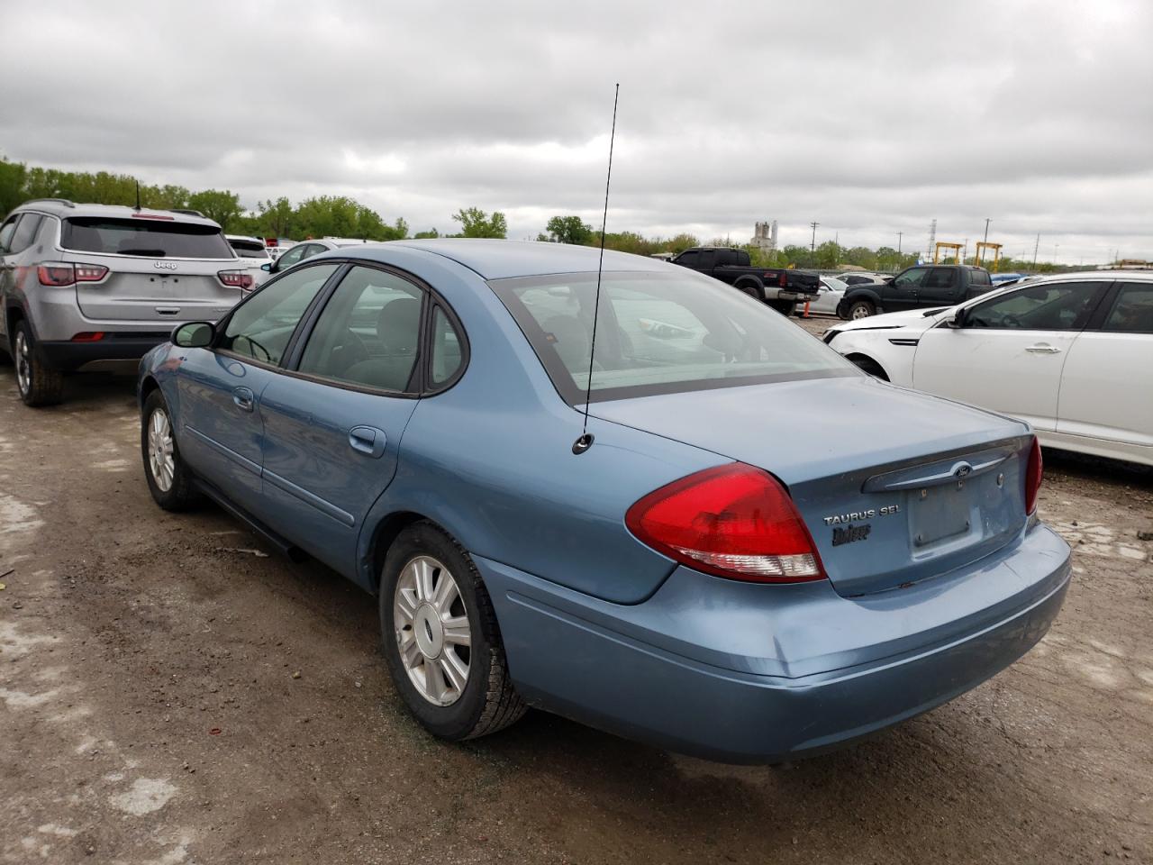 Photo 3 from auction – 2006 FORD TAURUS SEL with VIN 1FAFP56U86A192712