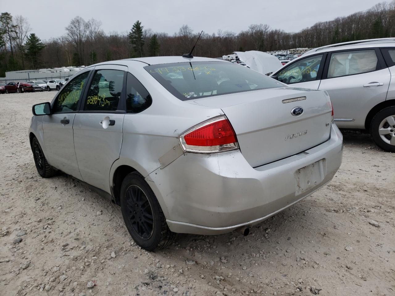 Photo 3 from auction – 2010 FORD FOCUS SE with VIN 1FAHP3FN7AW203281