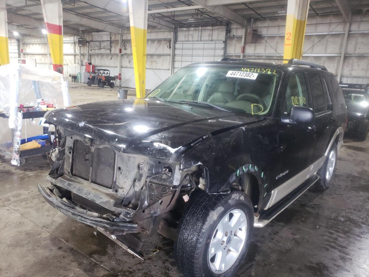 Photo 2 from auction – 2005 FORD EXPLORER E with VIN 1FMDU74WX5UA56858