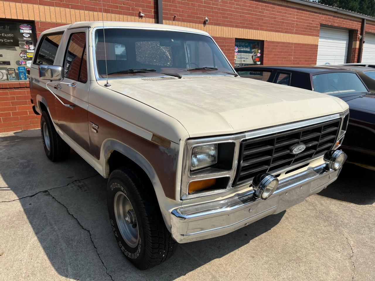 FORD BRONCO U10 1986 with VIN 1FMDU15Y0GLA23115 - Photo from auction