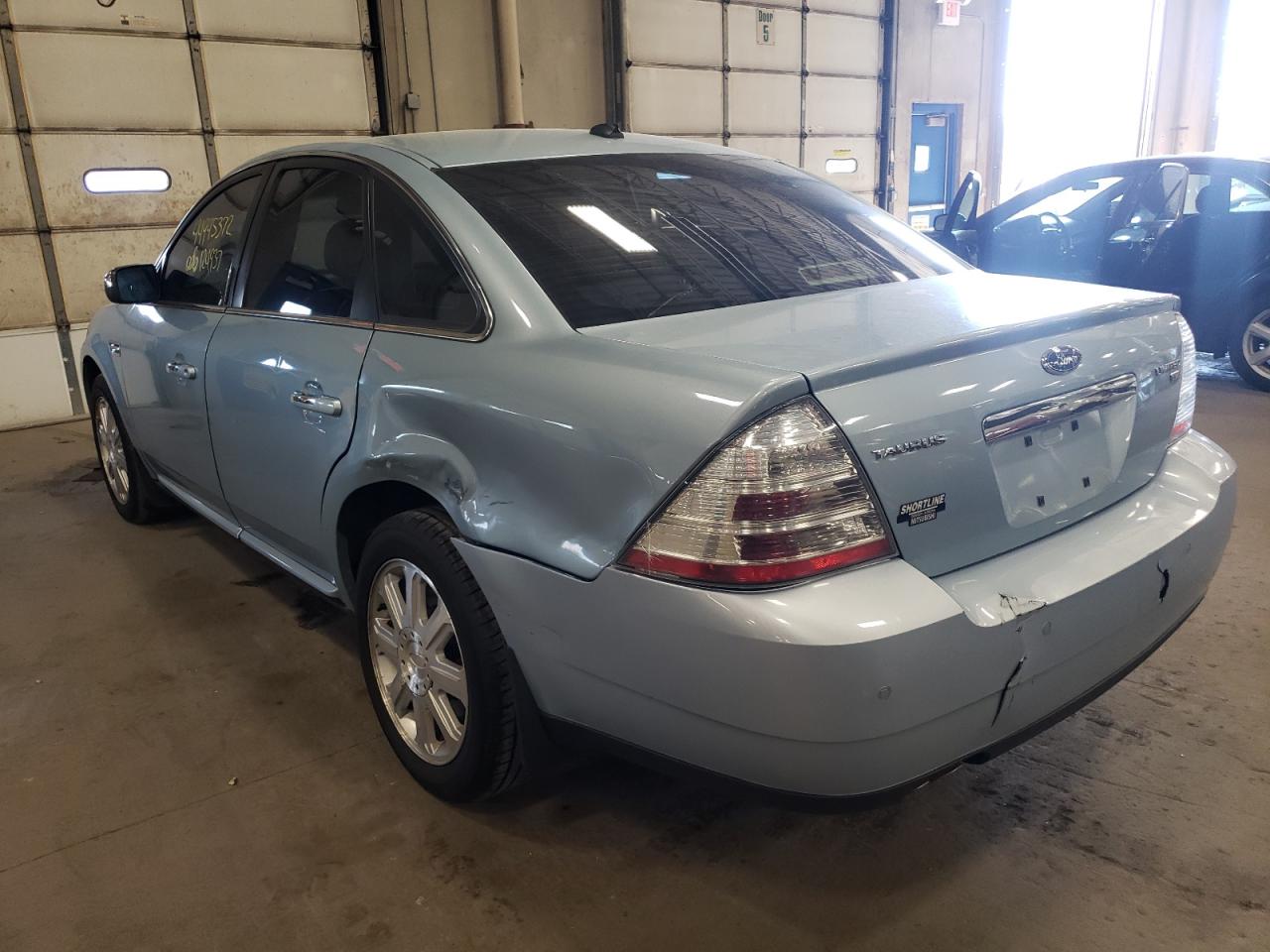 Photo 3 from auction – 2008 FORD TAURUS LIM with VIN 1FAHP28W18G165129