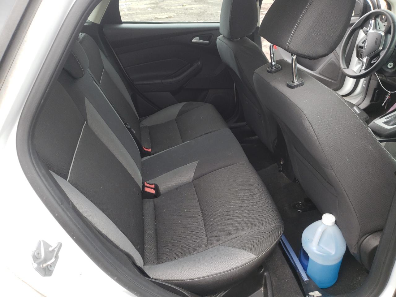 Photo 6 from auction – 2014 FORD FOCUS SE with VIN 1FADP3K23EL369105