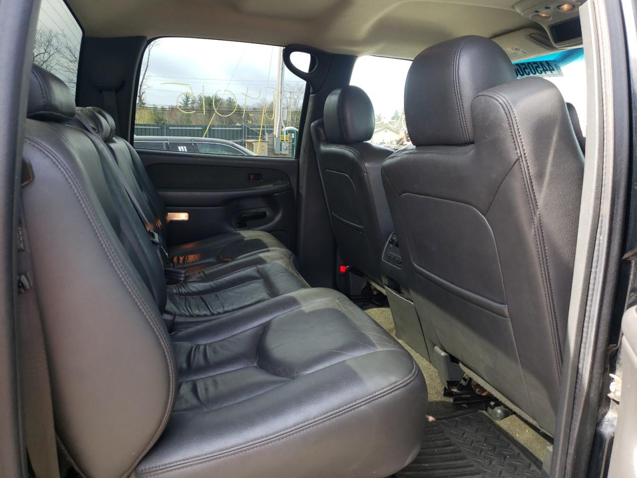 Photo 6 from auction – 2003 CHEVROLET SILVERADO with VIN 1GCHK23U83F218891