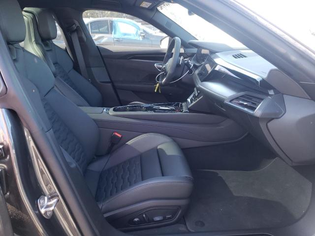 Photo 5 from auction – 2022 AUDI E-TRON GT with VIN WAUEJBFW0N7006368