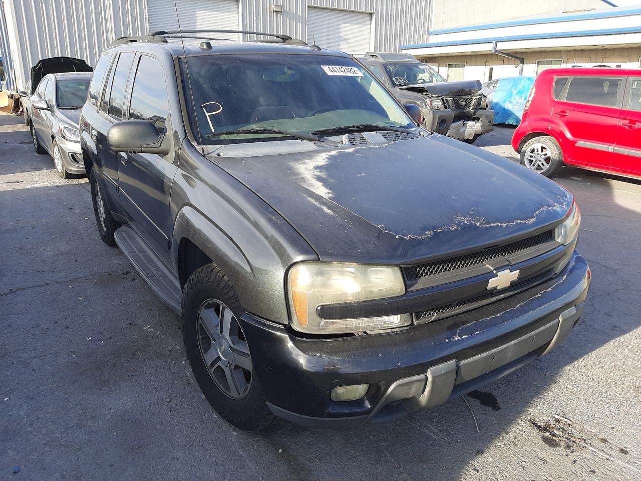 Photo 14 from auction – 2005 CHEVROLET TRAILBLAZE with VIN 1GNDT13S052327352