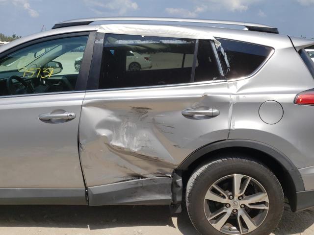 Photo 9 from auction – 2017 TOYOTA RAV4 XLE with VIN 2T3WFREV1HW340668