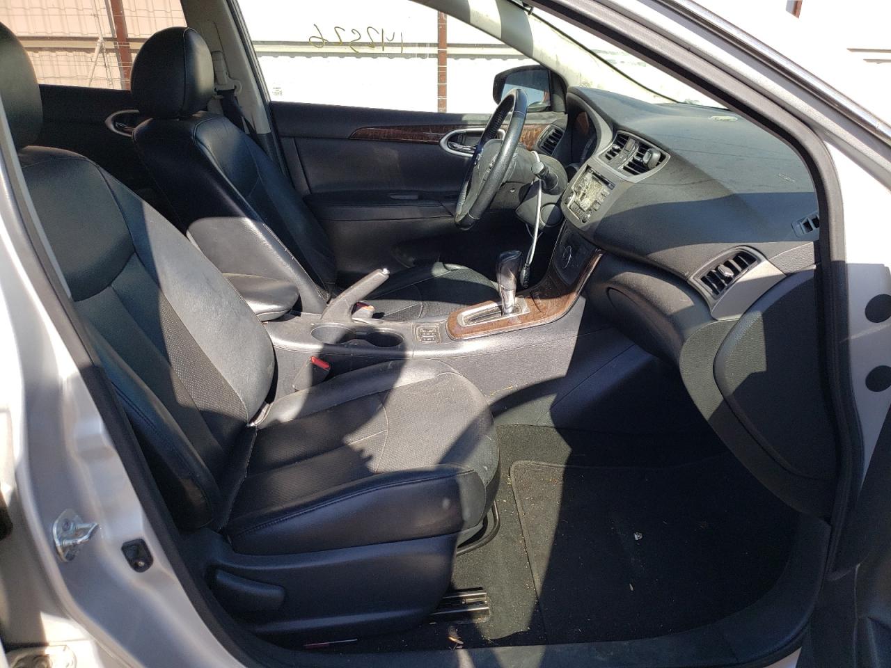 Photo 5 from auction – 2013 NISSAN SENTRA S with VIN 3N1AB7AP2DL658322
