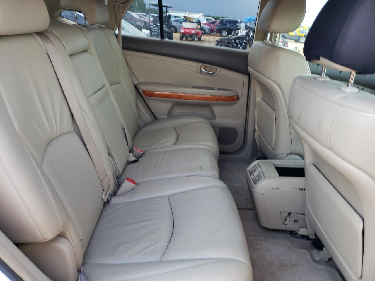 Photo 6 from auction – 2004 LEXUS RX 330 with VIN 2T2GA31UX4C001646