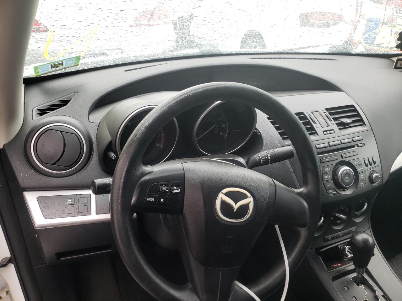 Photo 9 from auction – 2012 MAZDA 3 I with VIN JM1BL1UGXC1518046
