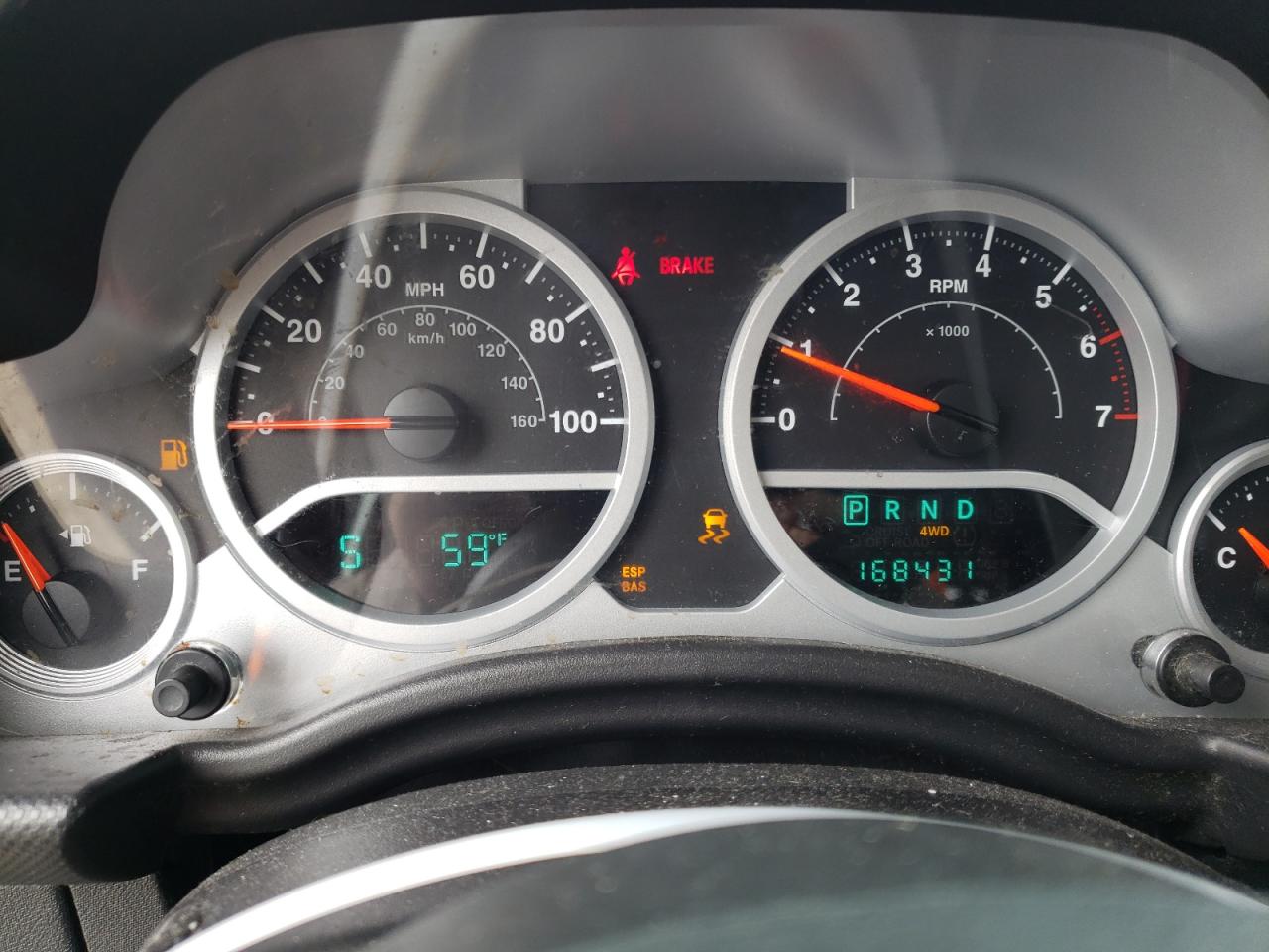 Photo 8 from auction – 2007 JEEP WRANGLER S with VIN 1J8FA54137L132341
