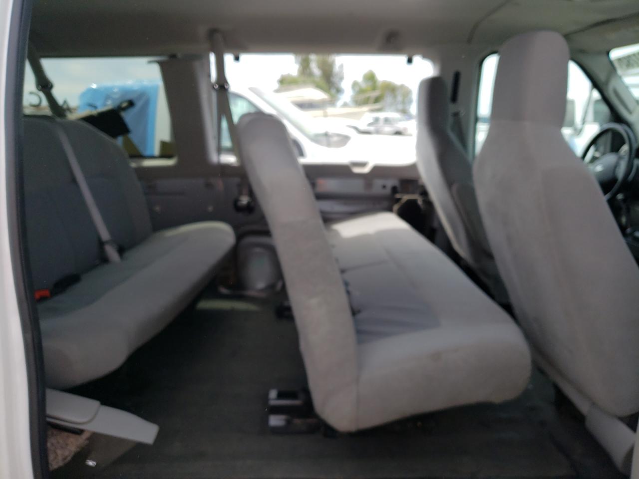 Photo 6 from auction – 2012 FORD ECONOLINE with VIN 1FBSS3BL1CDA88747