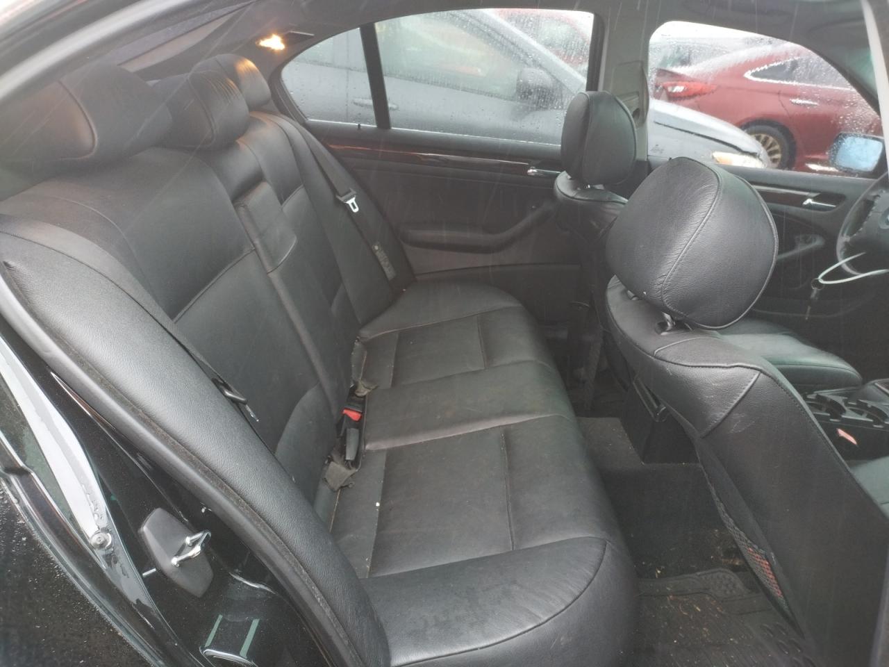 Photo 6 from auction – 2004 BMW 330 XI with VIN WBAEW53474PN33621