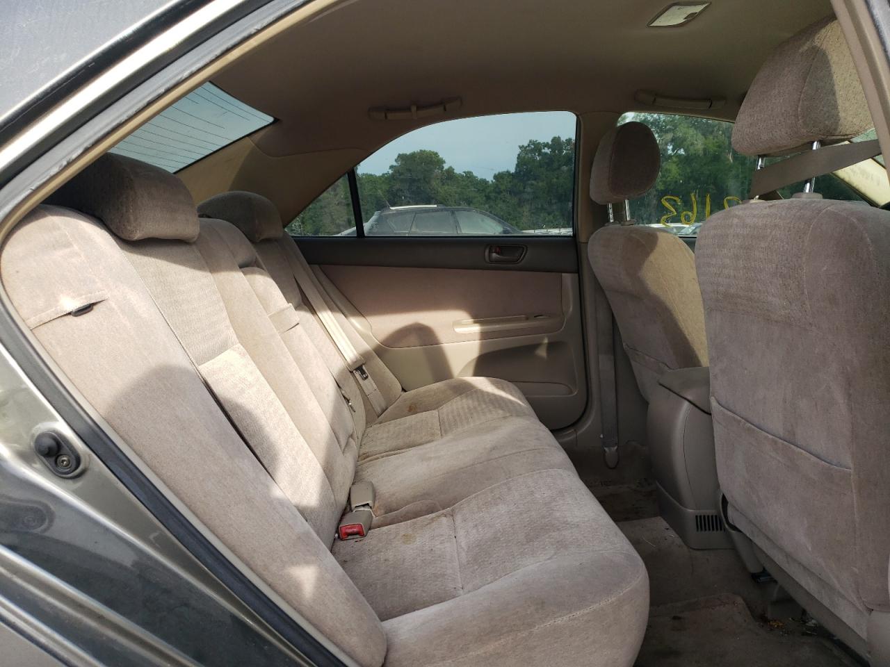 Photo 6 from auction – 2003 TOYOTA CAMRY LE with VIN JTDBE32K630239759
