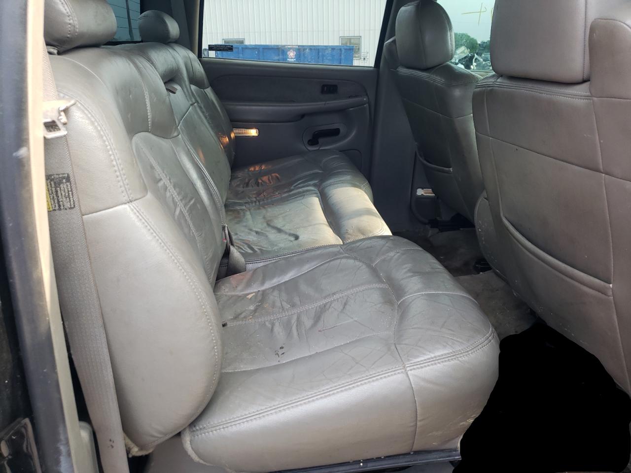 Photo 6 from auction – 2002 CHEVROLET SILVERADO with VIN 1GCGC13U72F126463