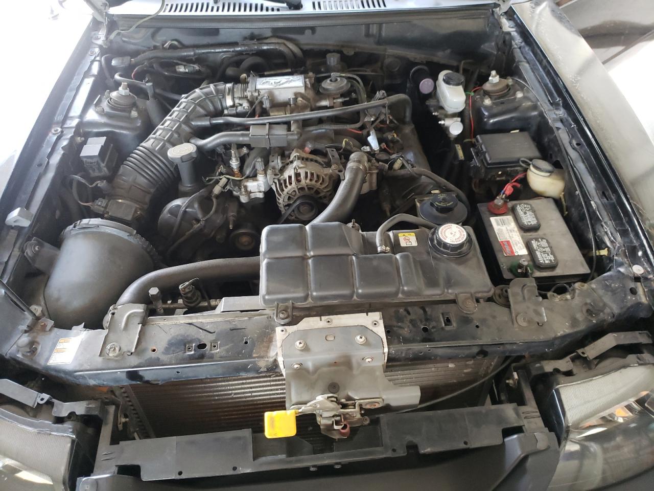 Photo 7 from auction – 2000 FORD MUSTANG with VIN 1FAFP42X4YF279118