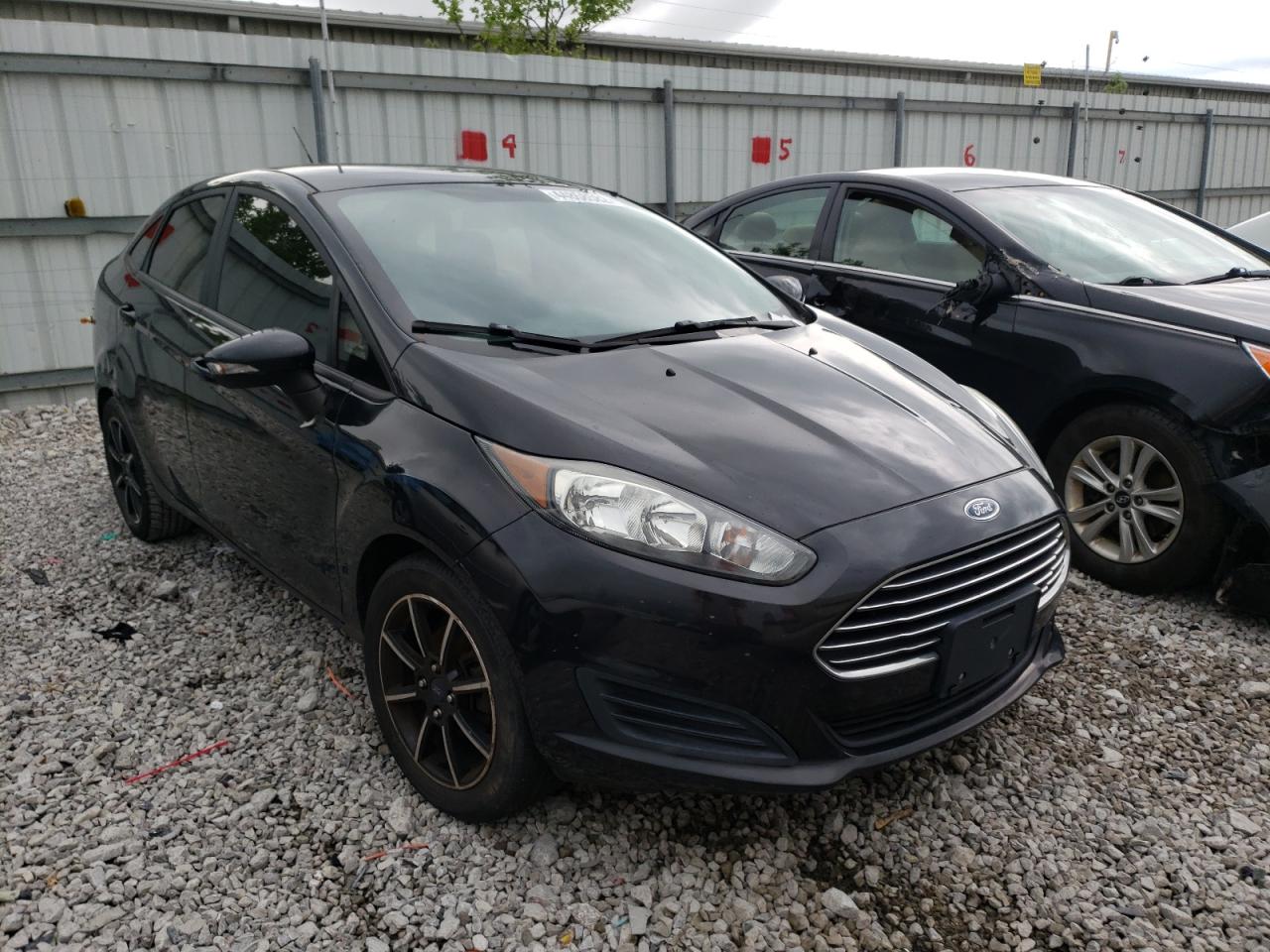 FORD FIESTA SE 2015 with VIN 3FADP4BJ7FM163640 - Photo from auction