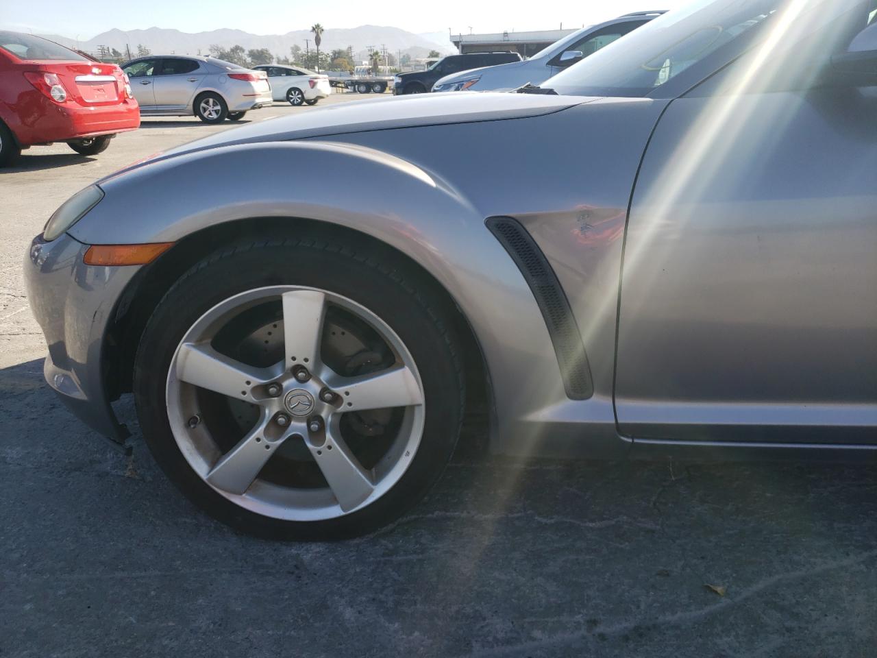 Photo 9 from auction – 2004 MAZDA RX8 with VIN JM1FE173240128859