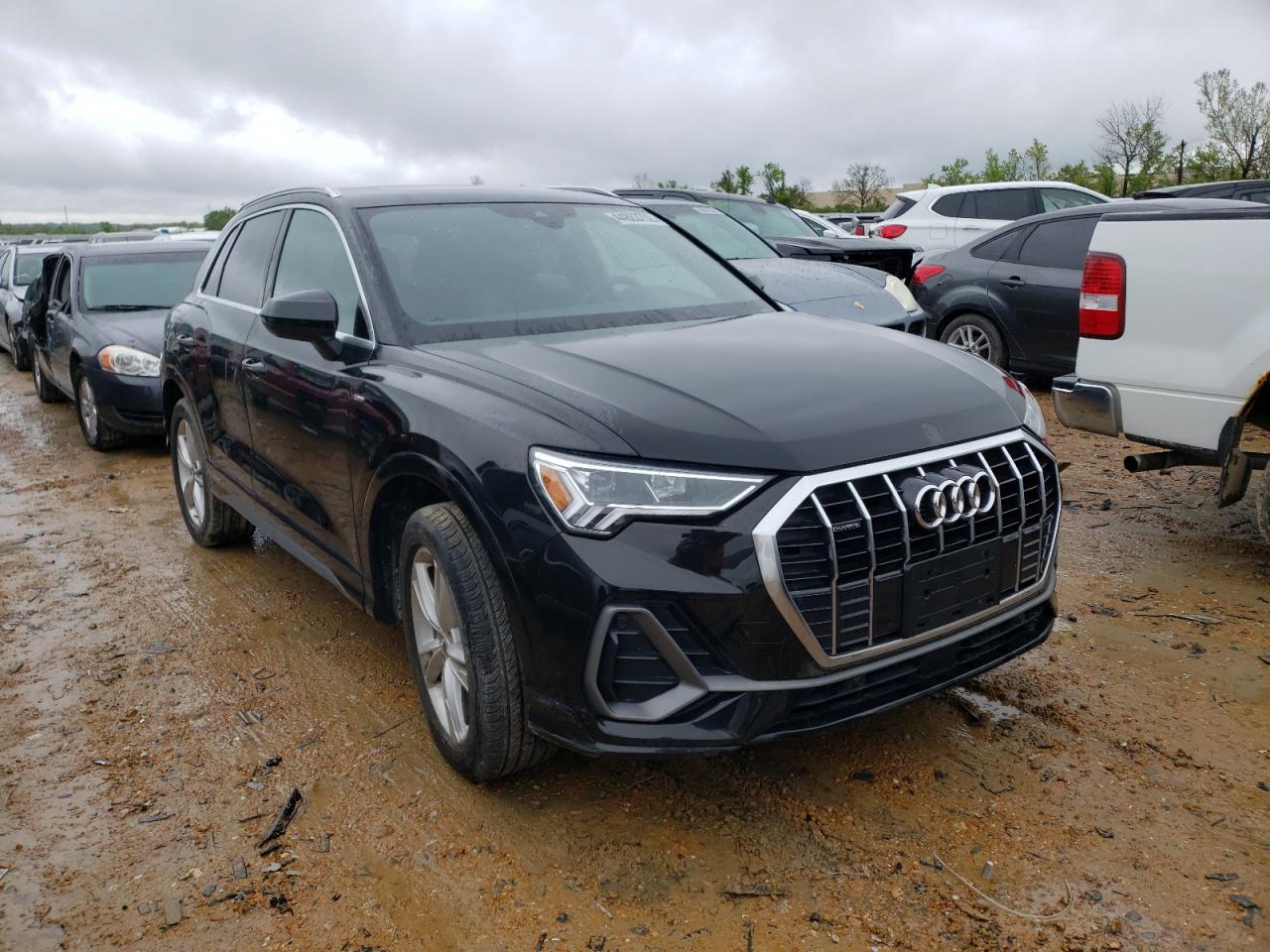 AUDI Q3 PREMIUM 2020 with VIN WA1EECF30L1024656 - Photo from auction