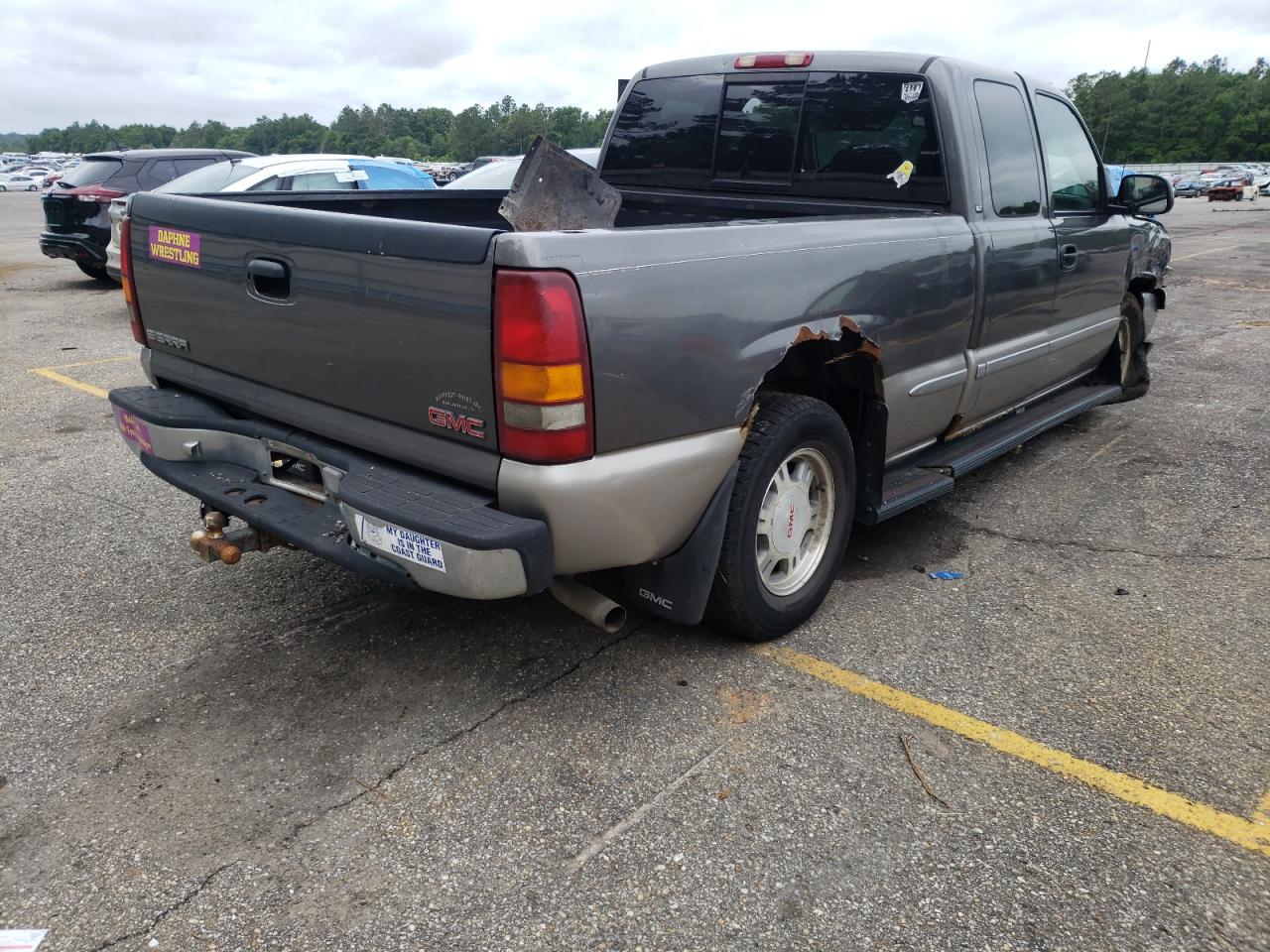 Photo 4 from auction – 2000 GMC NEW SIERRA with VIN 1GTEC19T7YZ185123