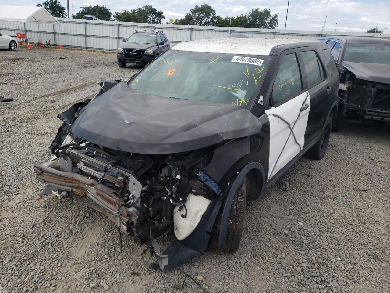 Photo 2 from auction – 2014 FORD EXPLORER P with VIN 1FM5K8AR4EGA33475