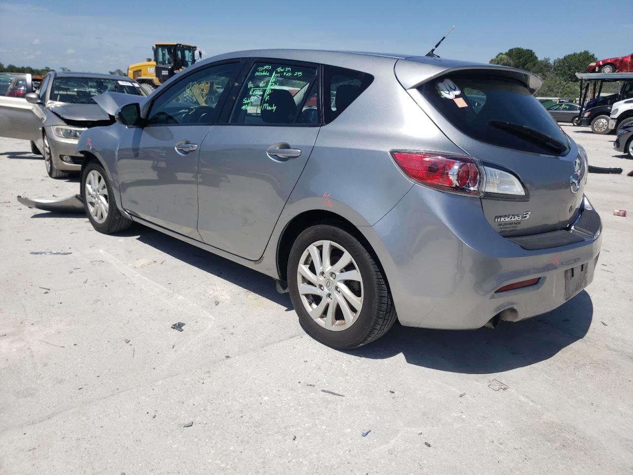 Photo 3 from auction – 2012 MAZDA 3 I with VIN JM1BL1L74C1680062
