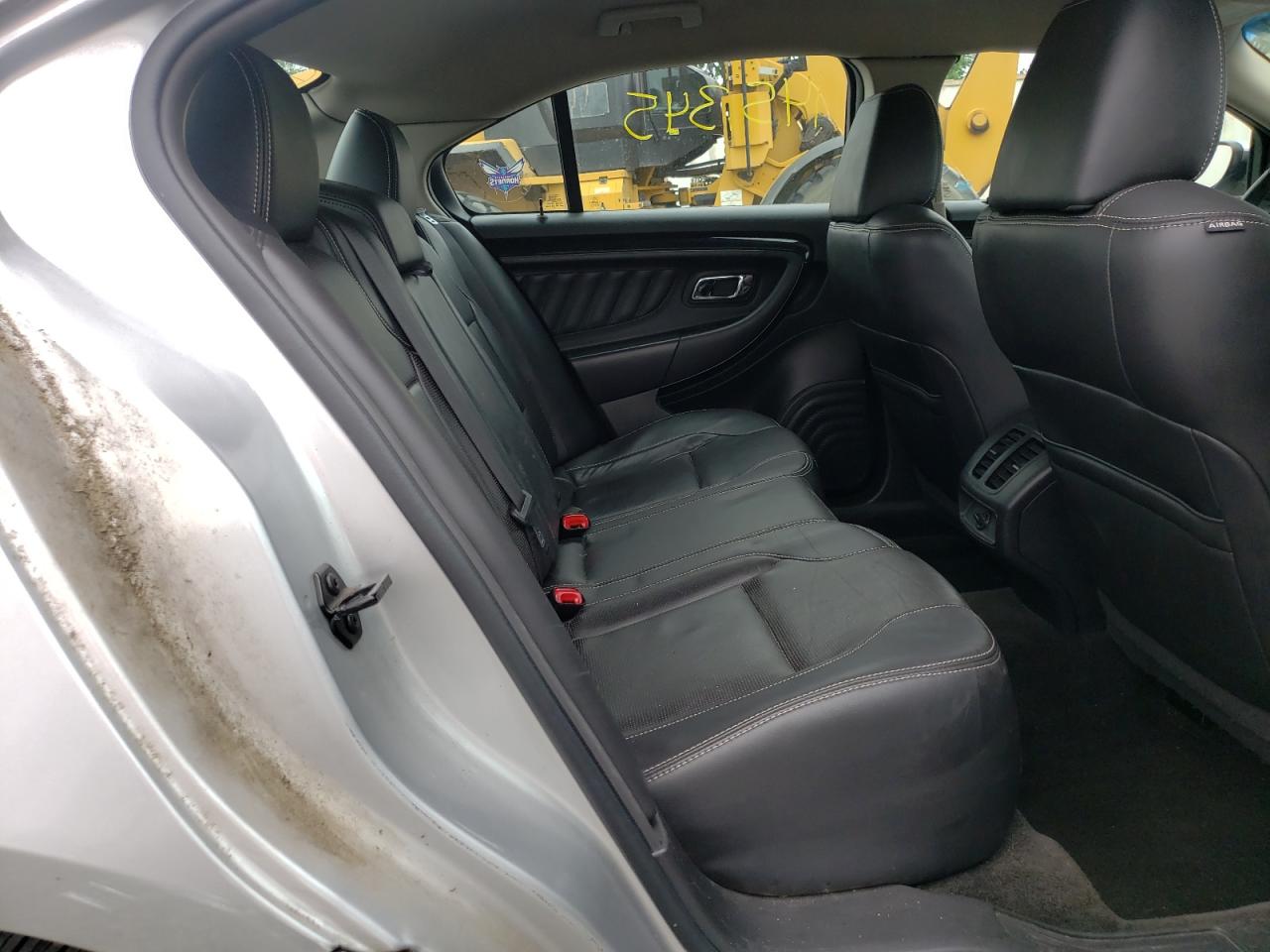 Photo 6 from auction – 2011 FORD TAURUS LIM with VIN 1FAHP2FW3BG181987