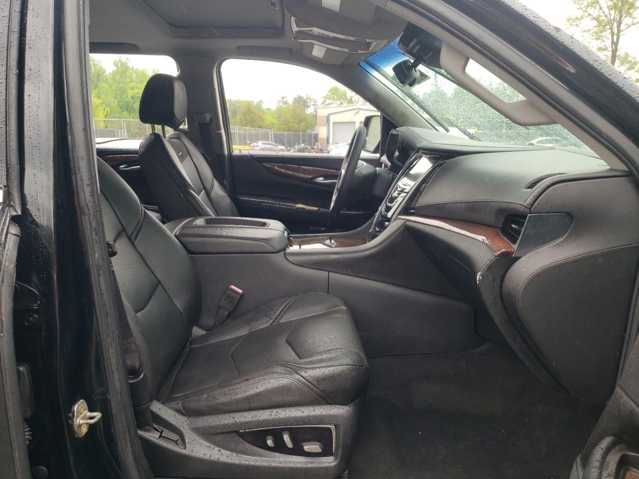 Photo 5 from auction – 2016 CADILLAC ESCALADE L with VIN 1GYS3BKJ9GR109476
