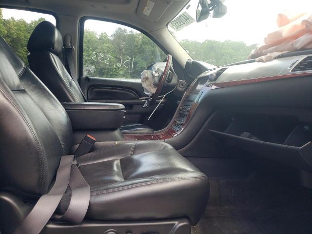 Фото 5 с аукциона – 2011 CADILLAC ESCALADE L с VIN 1GYS4BEF4BR254258