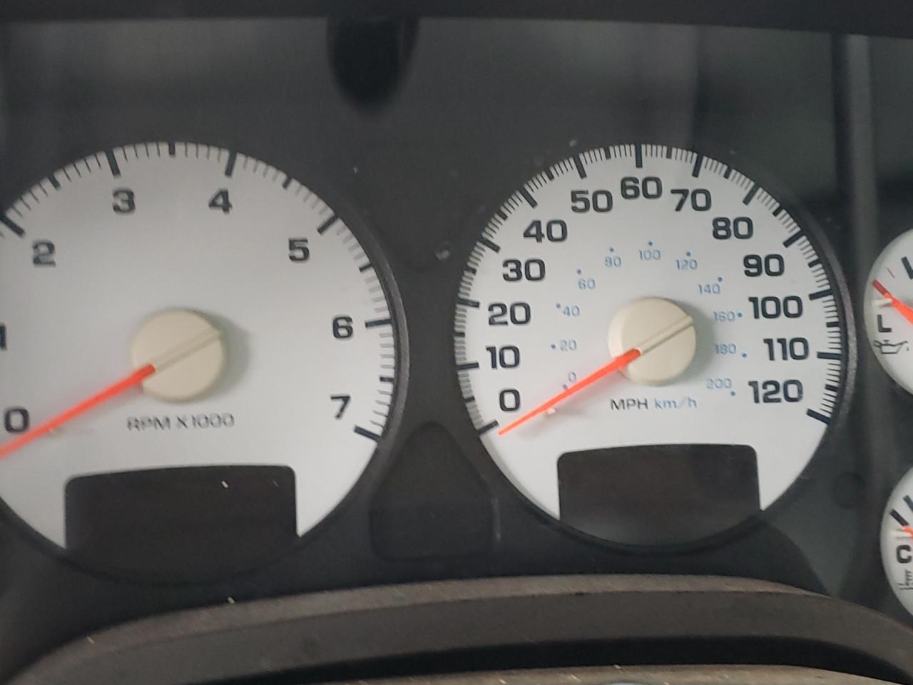 Photo 8 from auction – 2002 DODGE RAM 1500 with VIN 1B7HU18N82J105105