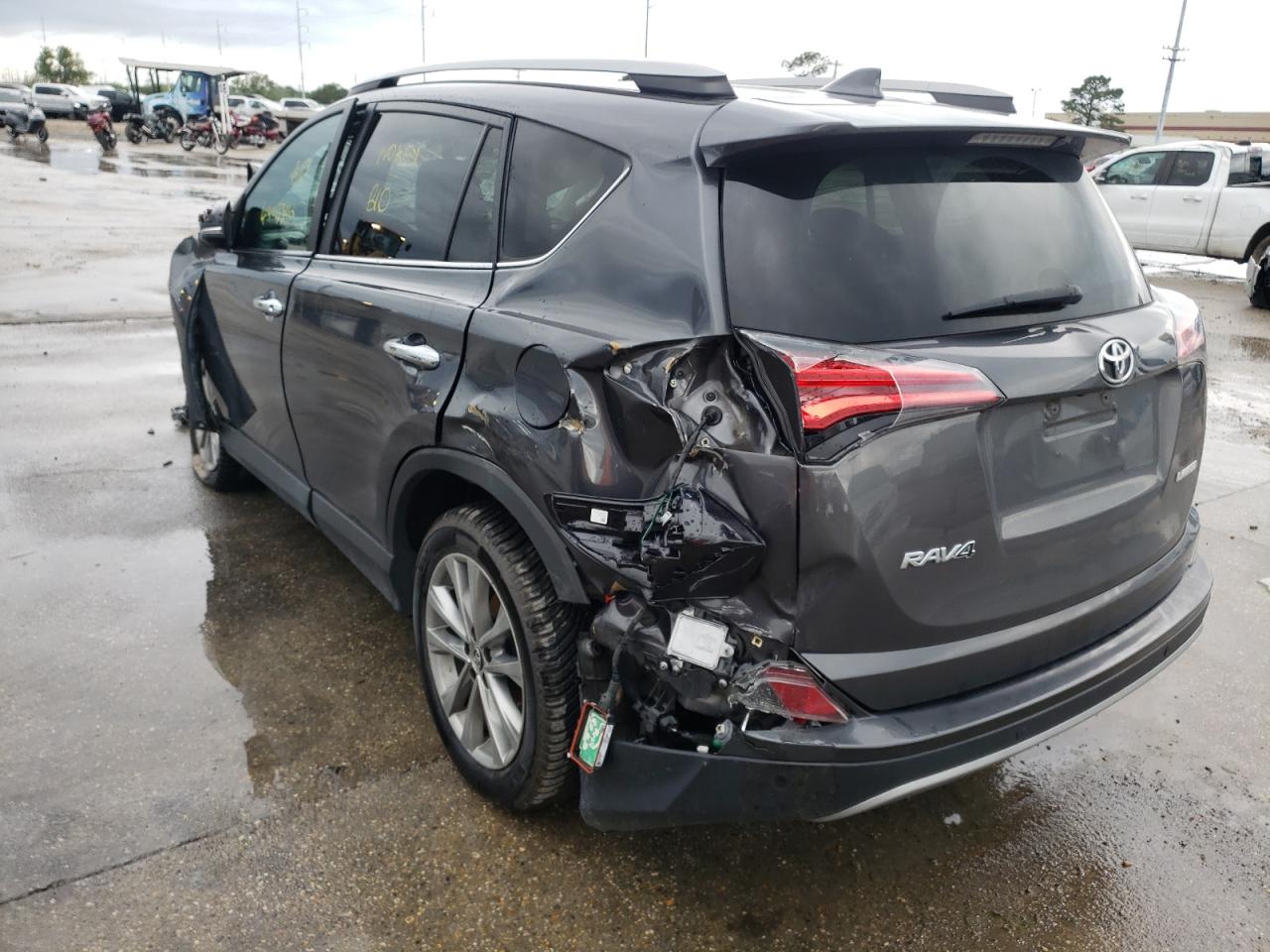 Photo 3 from auction – 2017 TOYOTA RAV4 LIMIT with VIN 2T3YFREV5HW343291