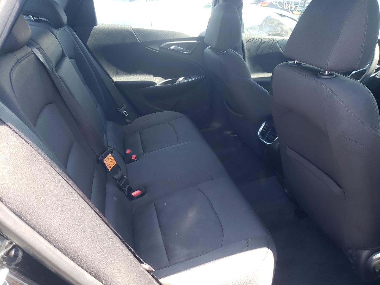 Photo 6 from auction – 2019 CHEVROLET MALIBU LT with VIN 1G1ZD5ST7KF158697