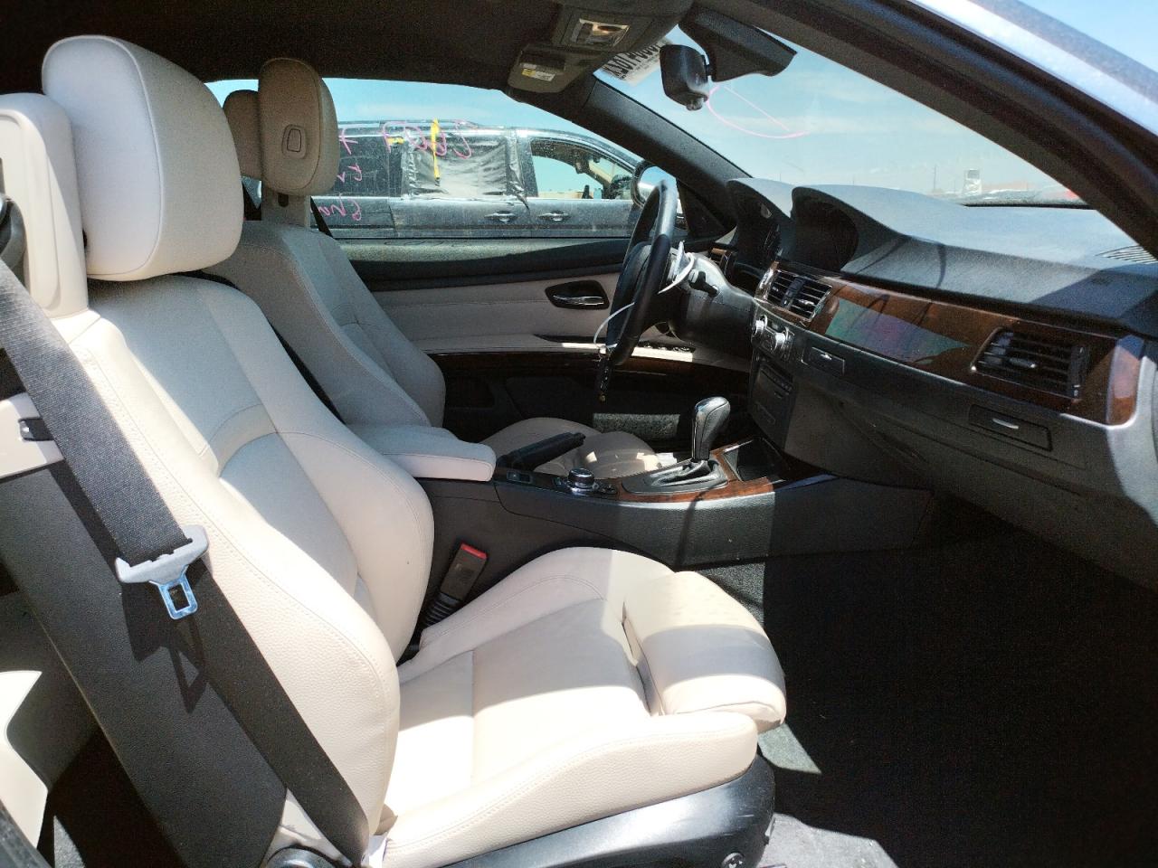 Photo 5 from auction – 2011 BMW 335 I with VIN WBADX7C5XBE581684