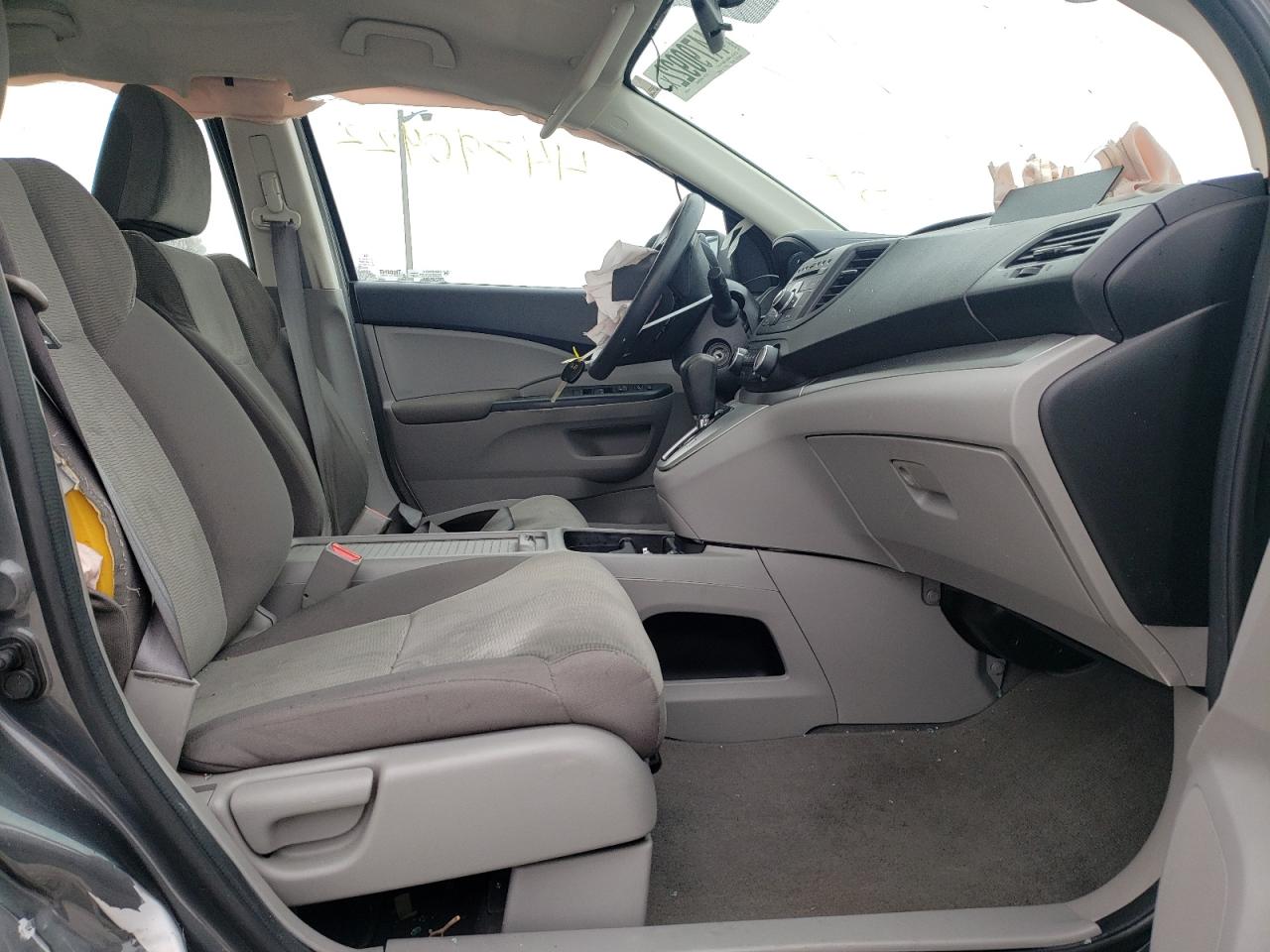 Photo 5 from auction – 2012 HONDA CR-V LX with VIN 5J6RM4H38CL050188