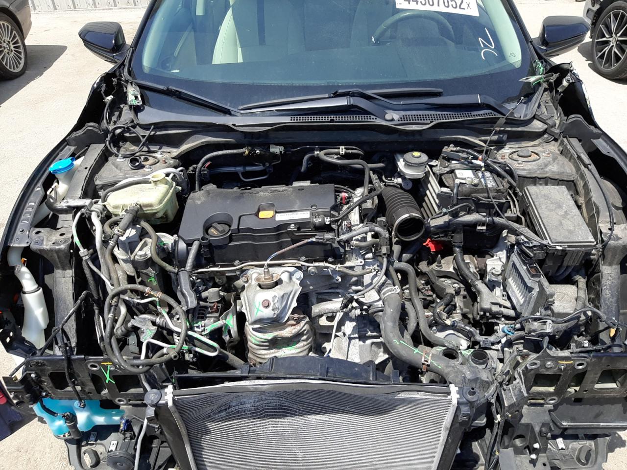Photo 7 from auction – 2016 HONDA CIVIC LX with VIN 2HGFC2F57GH505413