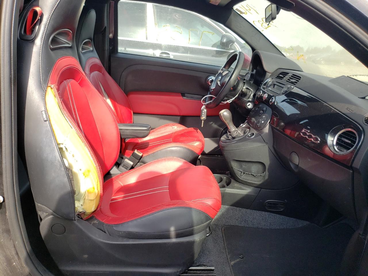 Photo 5 from auction – 2013 FIAT 500 ABARTH with VIN 3C3CFFFH4DT634162