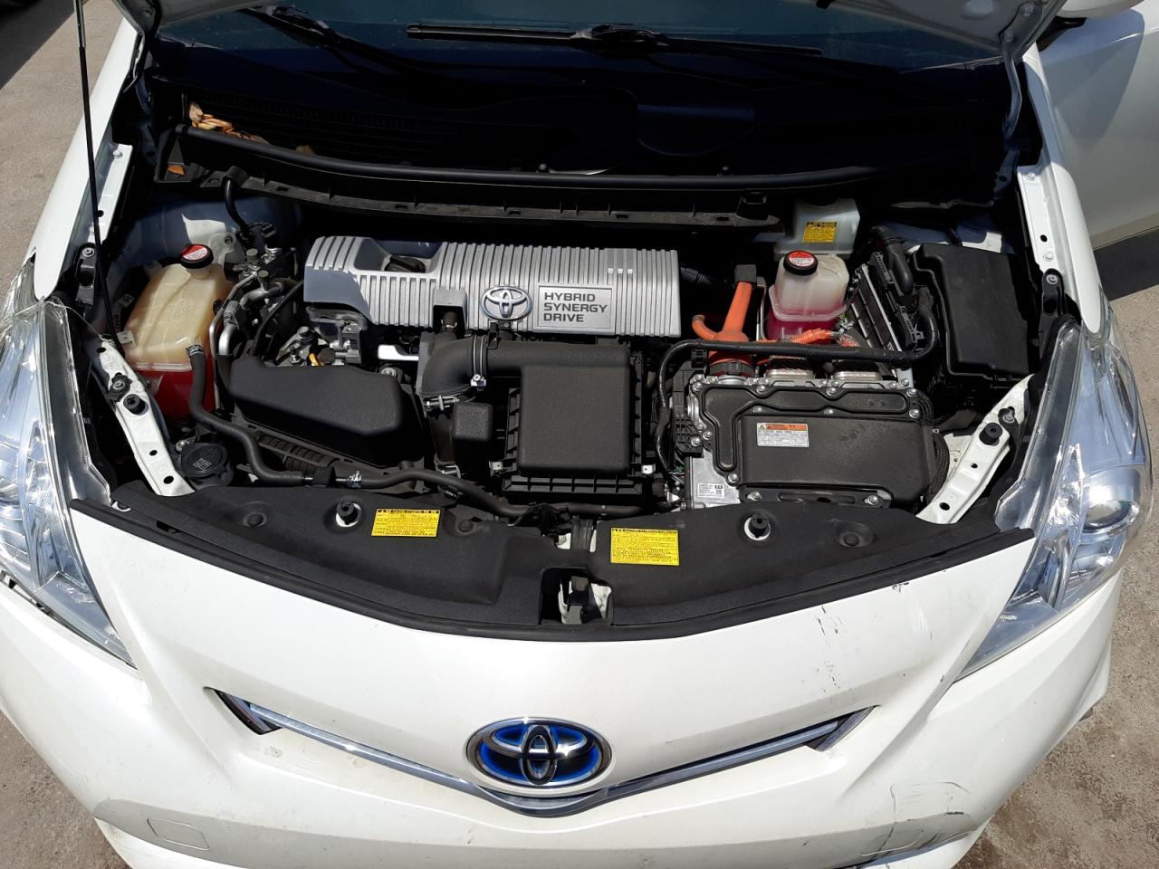 Photo 7 from auction – 2014 TOYOTA PRIUS V with VIN JTDZN3EU4EJ013535