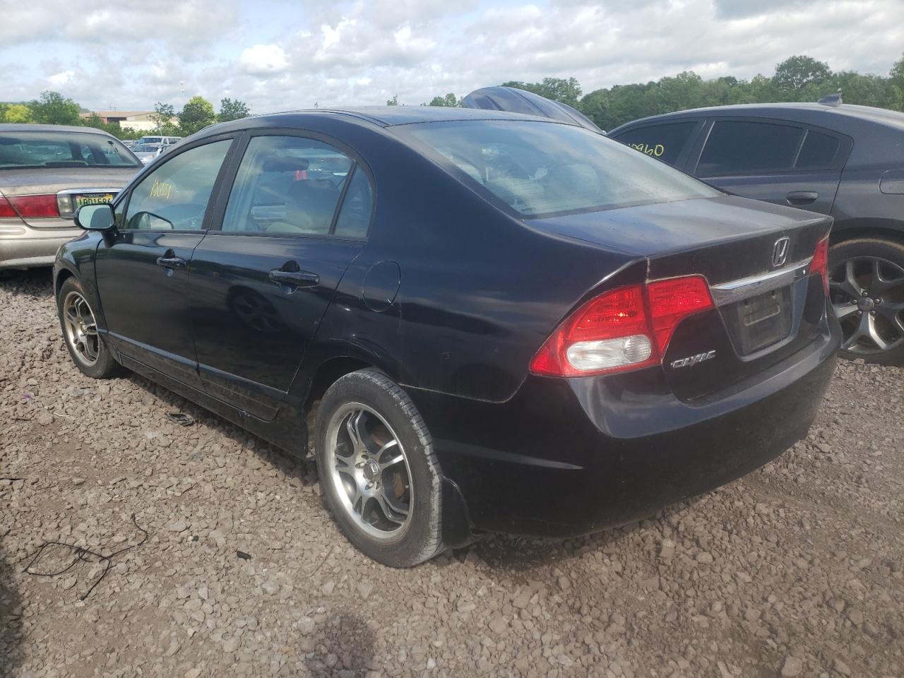 Photo 3 from auction – 2011 HONDA CIVIC LX with VIN 19XFA1F52BE042499
