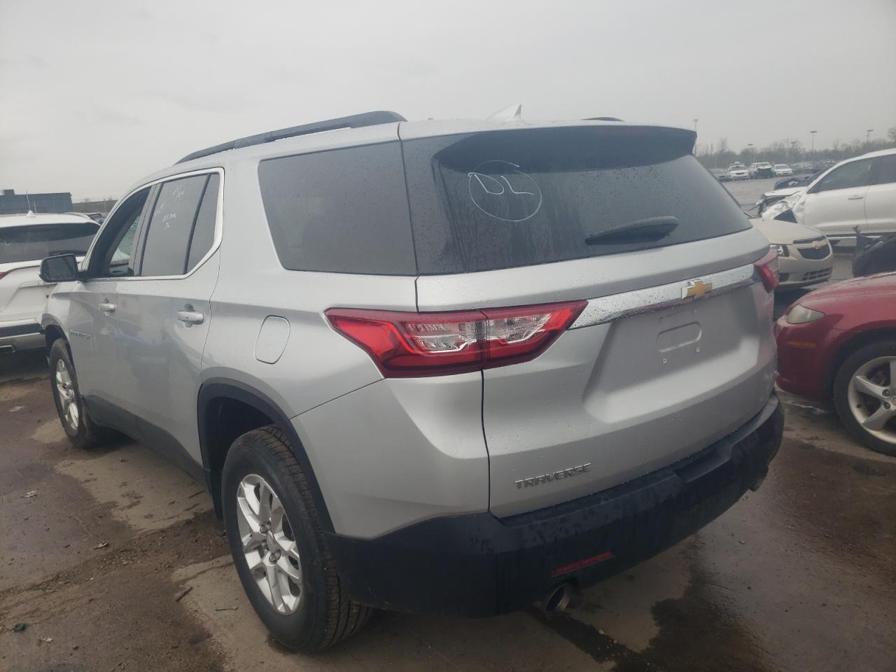 Photo 3 from auction – 2020 CHEVROLET TRAVERSE L with VIN 1GNERHKW2LJ225540