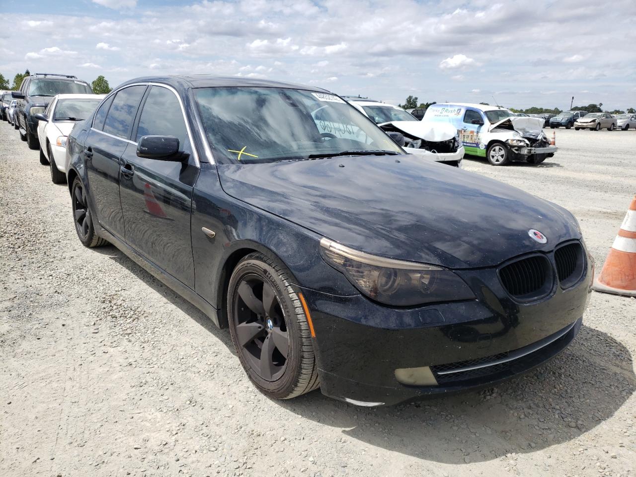 صورة رقم 1 من المزاد - 2008 BMW 528 I مع VIN WBANU53538CT06910